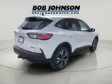 2022 Ford Escape photo 7