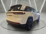 2026 Jeep Grand Cherokee photo 6