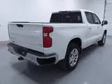 2024 Chevrolet Silverado 1500 photo 3