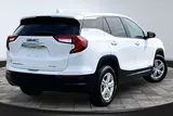 2024 GMC Terrain photo 13
