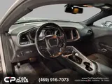 2016 Dodge Challenger photo 14