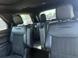 2022 Ford Explorer photo 20