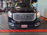 2019 GMC Yukon photo 3