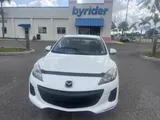 2013 Mazda Mazda3 photo 2