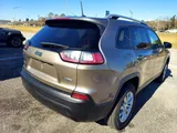 2021 Jeep Cherokee photo 7