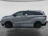 2025 Toyota Sienna photo 4