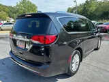 2019 Chrysler Pacifica photo 8