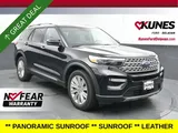 2023 Ford Explorer photo 1