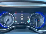 2025 Chrysler Pacifica photo 16
