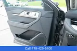 2025 Ford Explorer photo 27