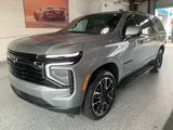 2025 Chevrolet Suburban photo 4