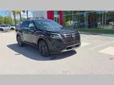 2026 Nissan Pathfinder photo 18