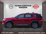 2026 Nissan Pathfinder photo 4