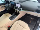 2021 BMW 3 Series photo 27