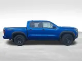 2027 Nissan Frontier photo 8