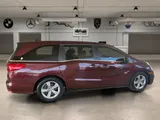 2020 Honda Odyssey photo 7