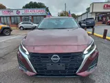 2024 Nissan Altima photo 2