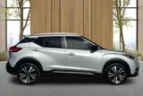 2019 Nissan Kicks photo 3