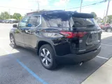 2023 Chevrolet Traverse photo 2