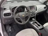 2024 Chevrolet Equinox photo 10