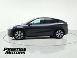 2024 Tesla Model Y photo 4