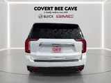 2023 GMC Yukon XL photo 6