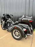 2017 Harley-Davidson Tri Glide Ultra photo 8