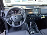 2027 Nissan Frontier photo 9