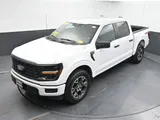 2025 Ford F-150 photo 35