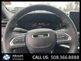 2023 Jeep Compass photo 25