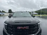 2026 GMC Sierra 1500 photo 2