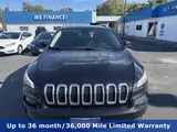 2018 Jeep Cherokee photo 2