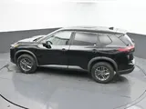 2024 Nissan Rogue photo 39
