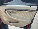 2016 Ford Taurus photo 22