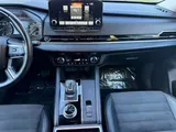 2024 Mitsubishi Outlander photo 36
