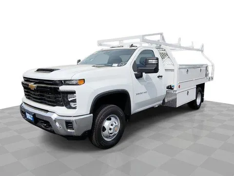 2026 Chevrolet Silverado 3500HD CC