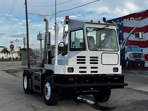 2017 Capacity TJ5000