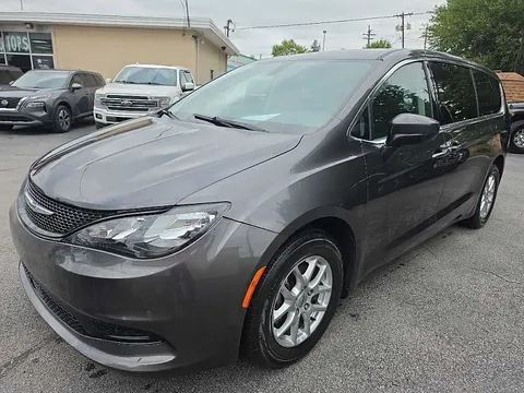 2022 Chrysler Voyager
