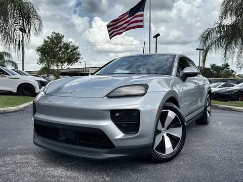 2025 Porsche Macan