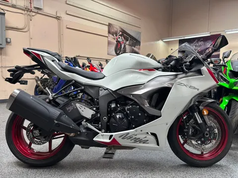 2025 Kawasaki ZX6R