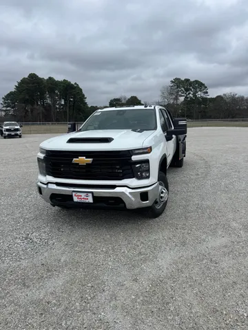 2026 Chevrolet Silverado 3500HD CC