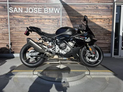 2027 BMW S 1000 RR