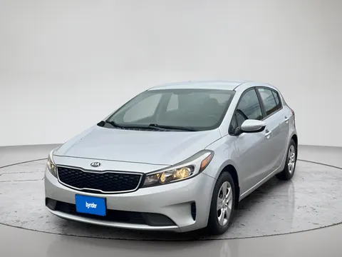 2017 Kia Forte5