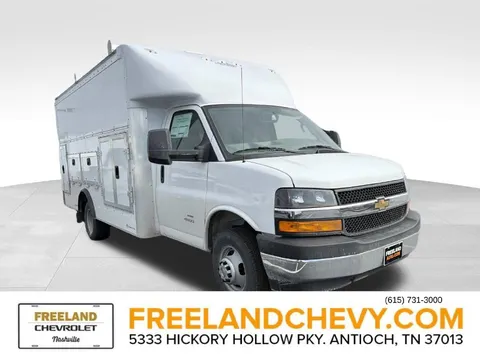 2026 Chevrolet Express Commercial Cutaway