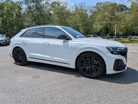2027 Audi SQ8