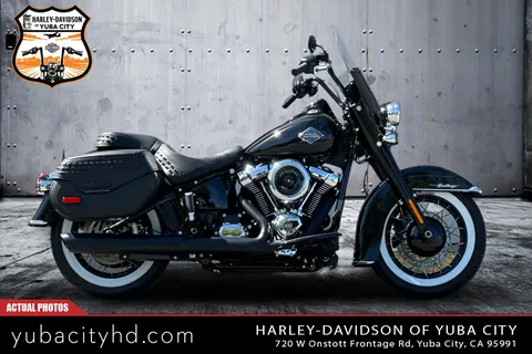 2025 Harley-Davidson Heritage Classic FLHC