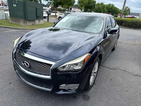 2015 INFINITI Q70L