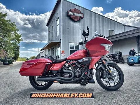 2025 Harley-Davidson® CVO Road Glide ST