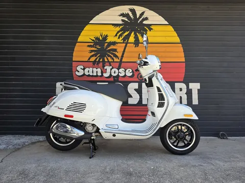 2027 Vespa GTS 310