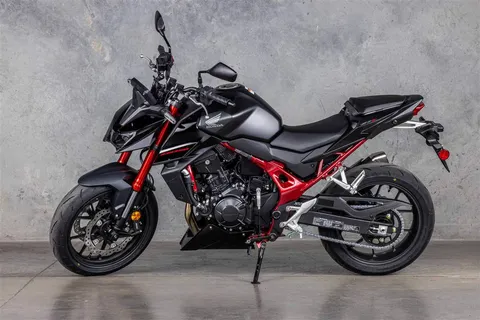 2026 Honda CB750 HORNET E-CLUTCH